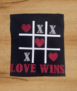 Valentine’s Tshirt: Tic-Tac-Toe Love Wins.